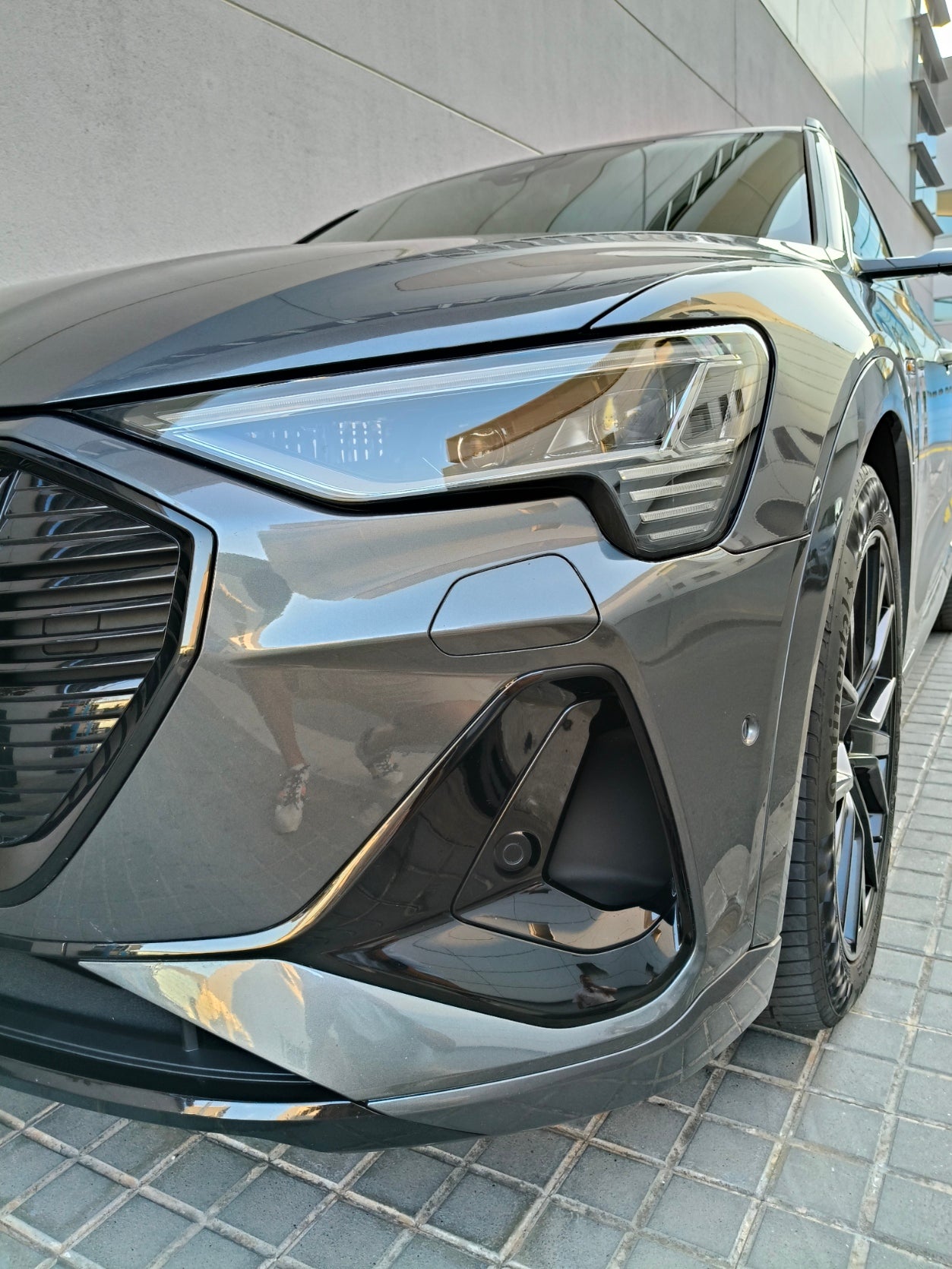 AUDI Q8 55 e-tron SPORTBACK