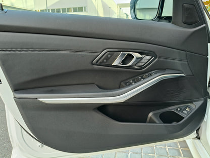 BMW 330e TOURING HIBRIDO ENCHUFABLE PACK M SPORT