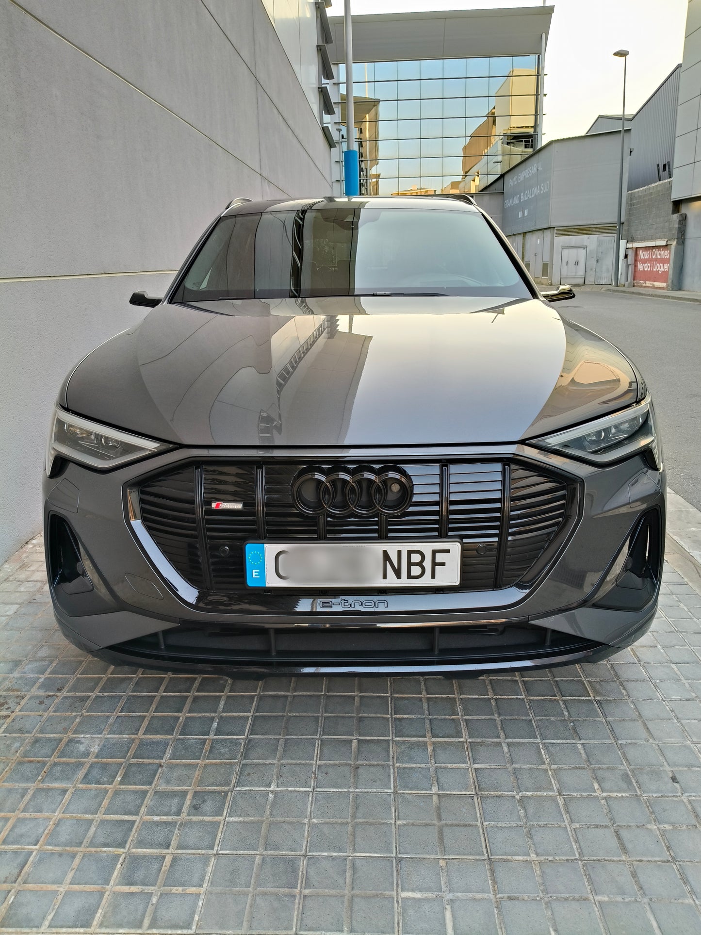 AUDI Q8 55 e-tron SPORTBACK
