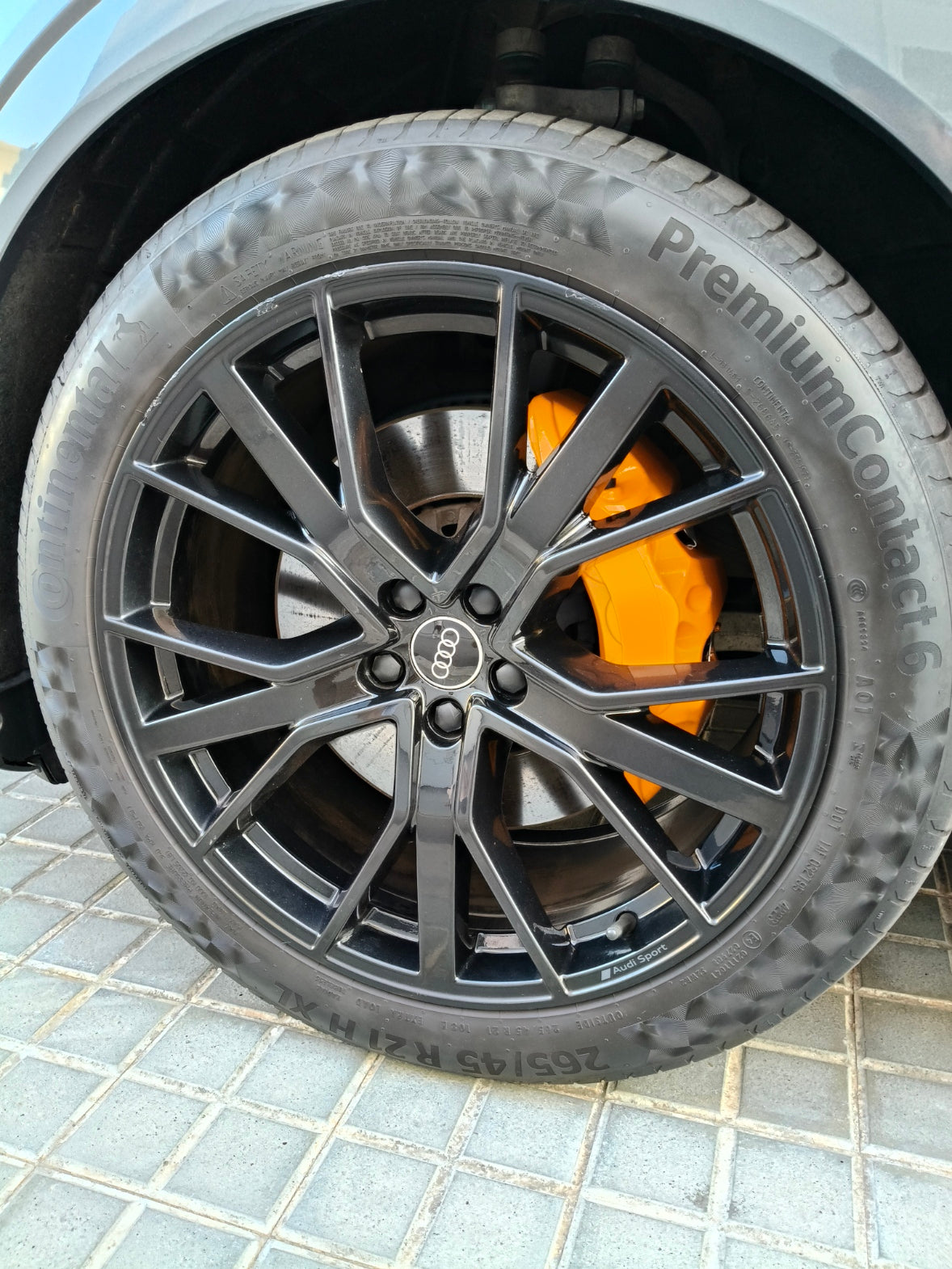 AUDI Q8 55 e-tron SPORTBACK